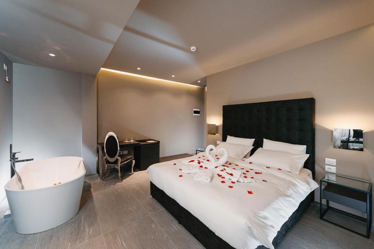Hotel Egnatia Bërxull Exteriér fotografie