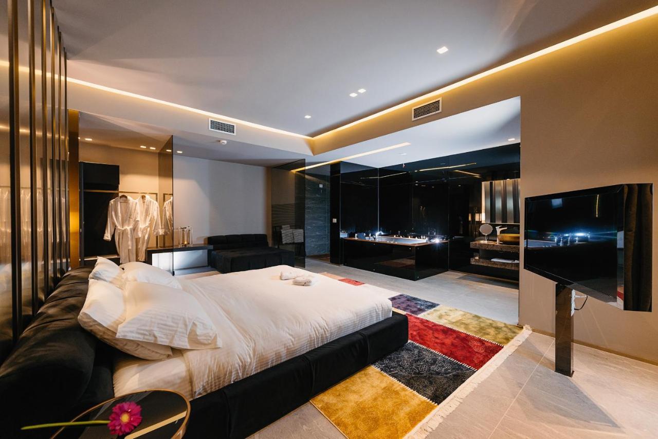 Hotel Egnatia Bërxull Exteriér fotografie